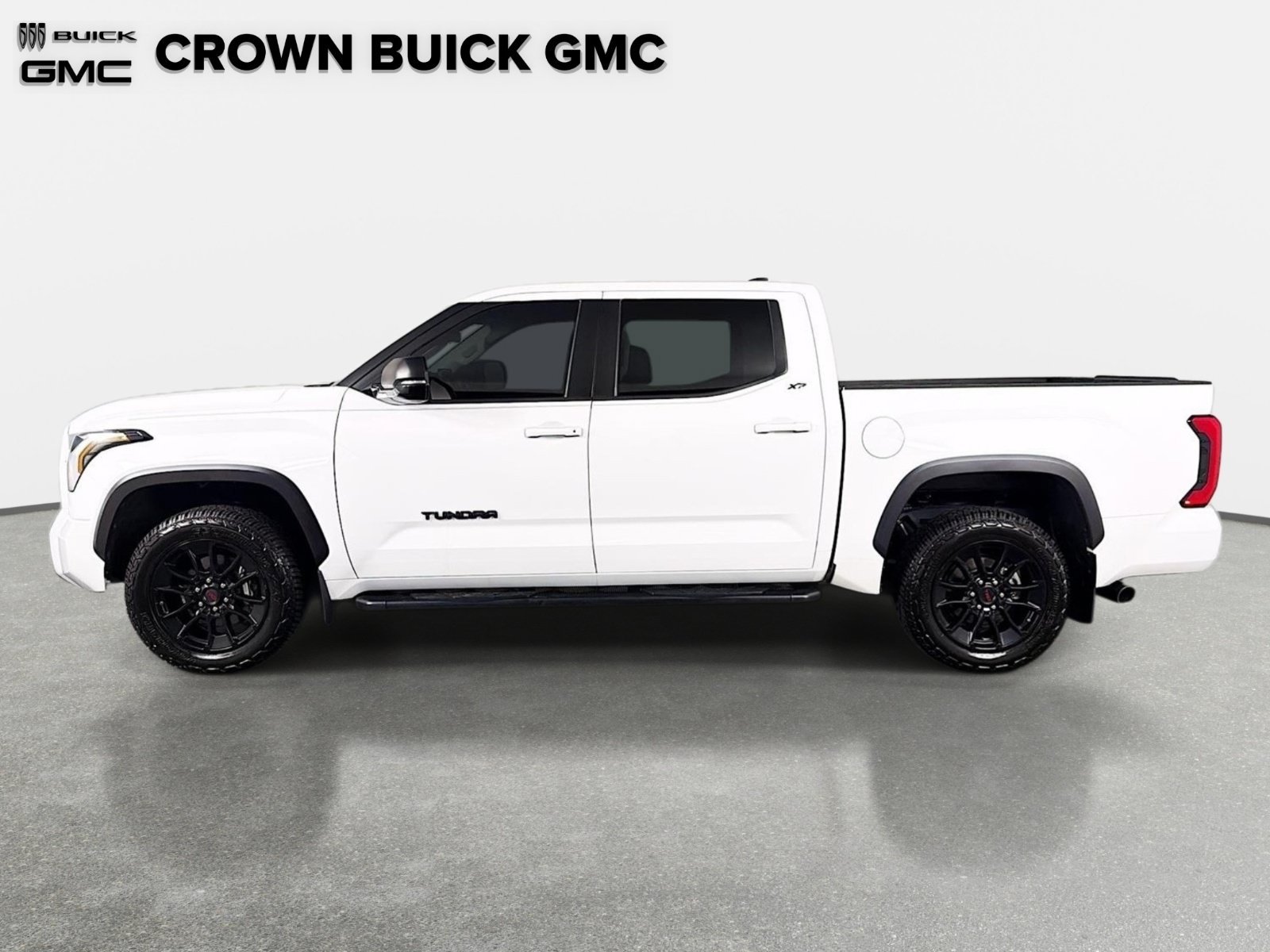 Used 2024 Toyota Tundra SR5 w/ SR5 Premium Package AWD/4WD image 8