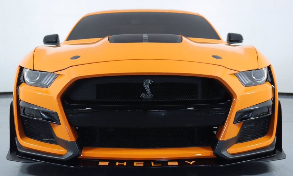 Used 2020 Ford Mustang Shelby GT500 w/ Technology Package RWD image 5