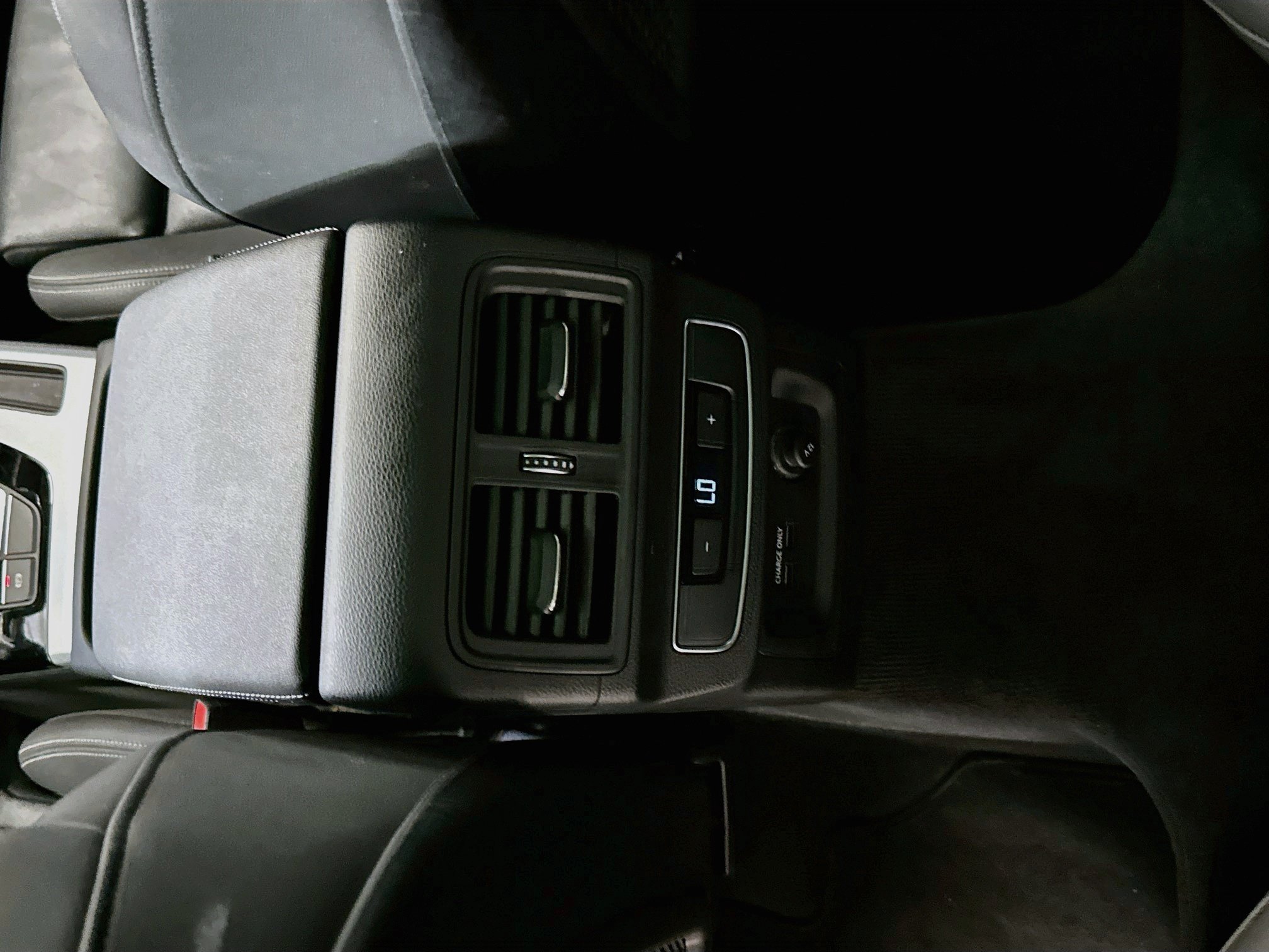 Used 2025 Audi Q5 2.0T Premium AWD/4WD image 28