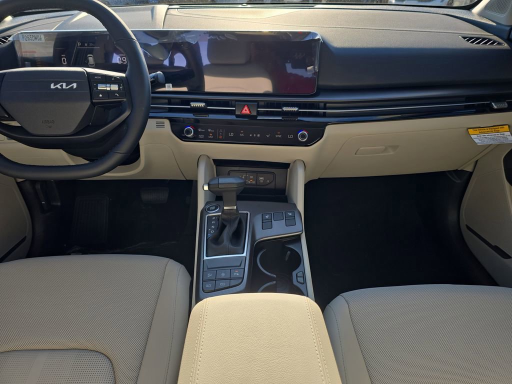 New 2026 Kia Sportage EX w/ EX Panorama Roof Package image 16