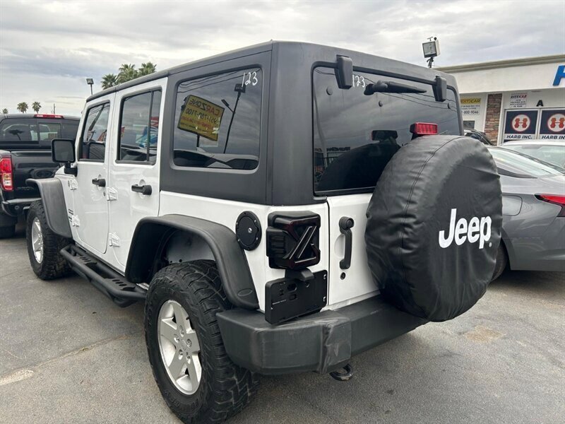 Used 2015 Jeep Wrangler Unlimited Sport w/ Quick Order Package 24S AWD/4WD image 40
