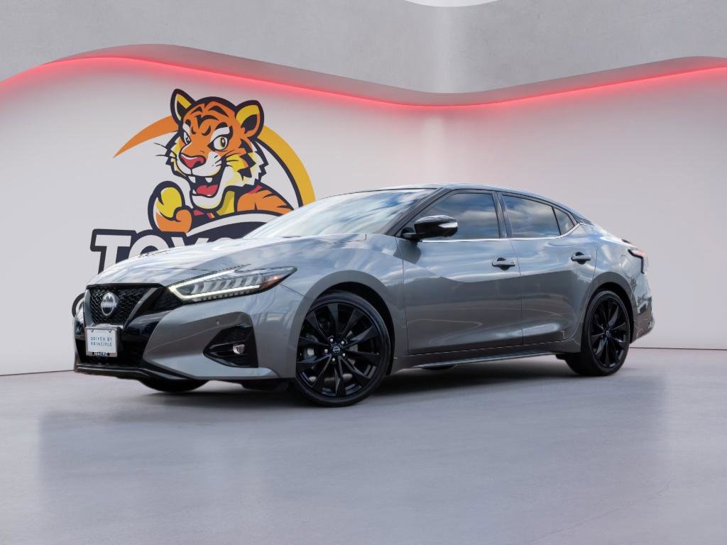 Used 2023 Nissan Maxima SR w/ Sport Mat Group image 1