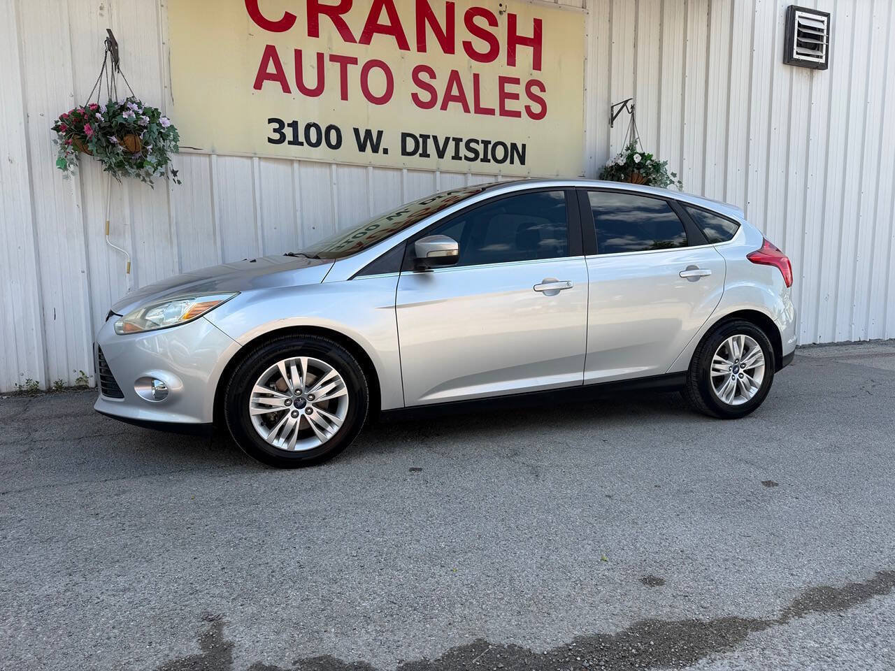 Used 2012 Ford Focus SEL FWD image 8