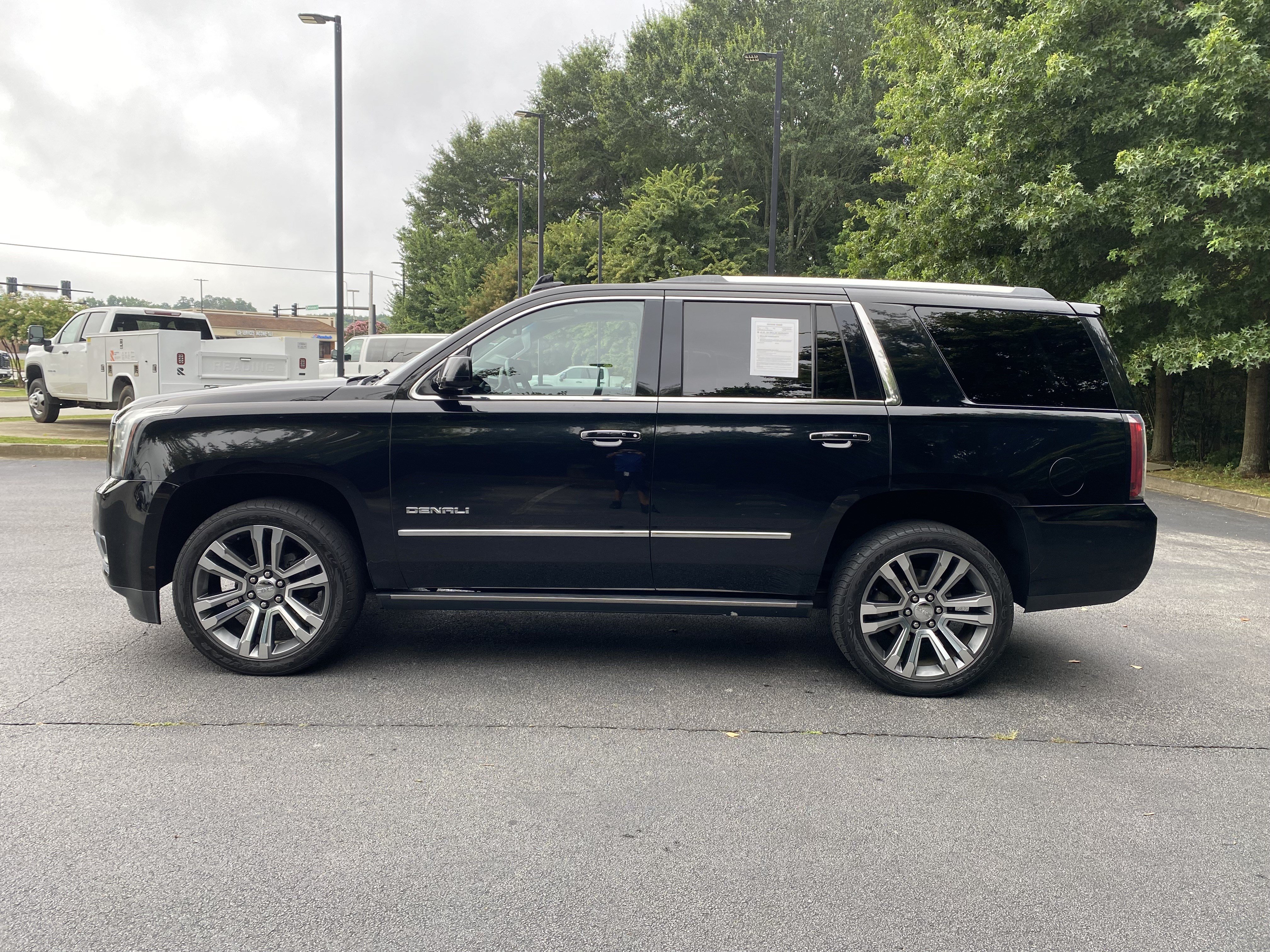 Used 2018 GMC Yukon Denali w/ Denali Ultimate Package AWD/4WD image 6