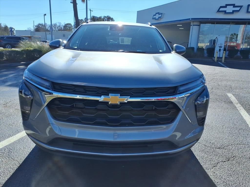 New 2026 Chevrolet Trax LT w/ Driver Confidence Package image 9