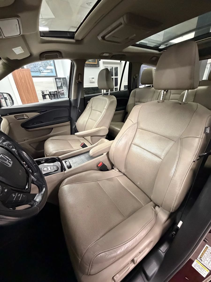 Used 2016 Honda Pilot Elite image 18