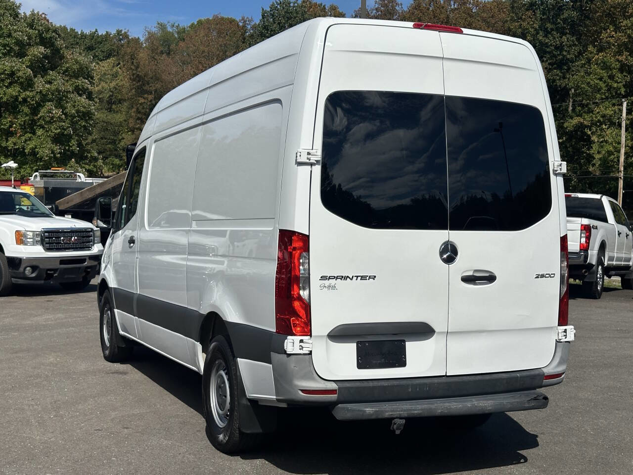 Used 2021 Mercedes-Benz Sprinter 2500 image 6