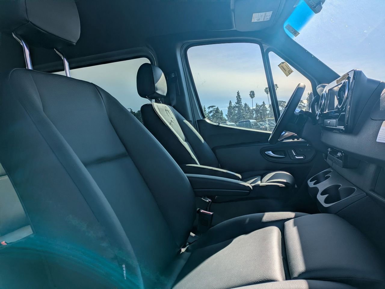 New 2025 Mercedes-Benz Sprinter 2500 image 9