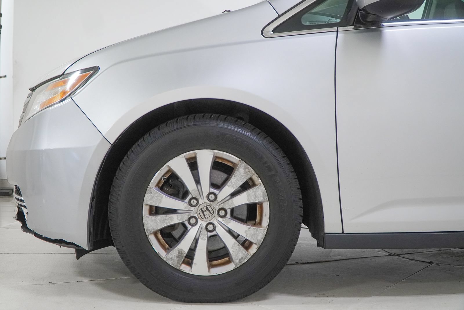 Used 2015 Honda Odyssey EX-L image 17
