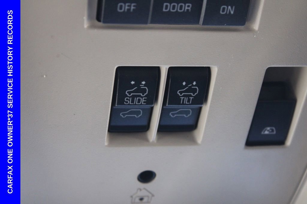 Used 2015 Chevrolet Silverado 2500 High Country w/ Duramax Plus Package image 27