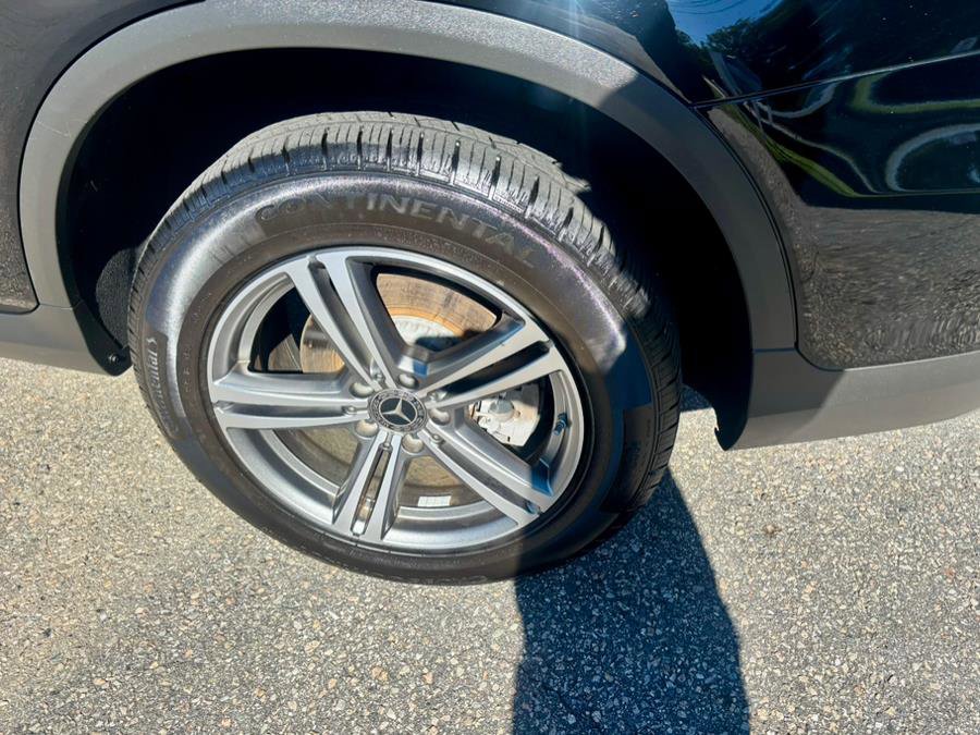 Used 2020 Mercedes-Benz GLC 300 4MATIC image 35