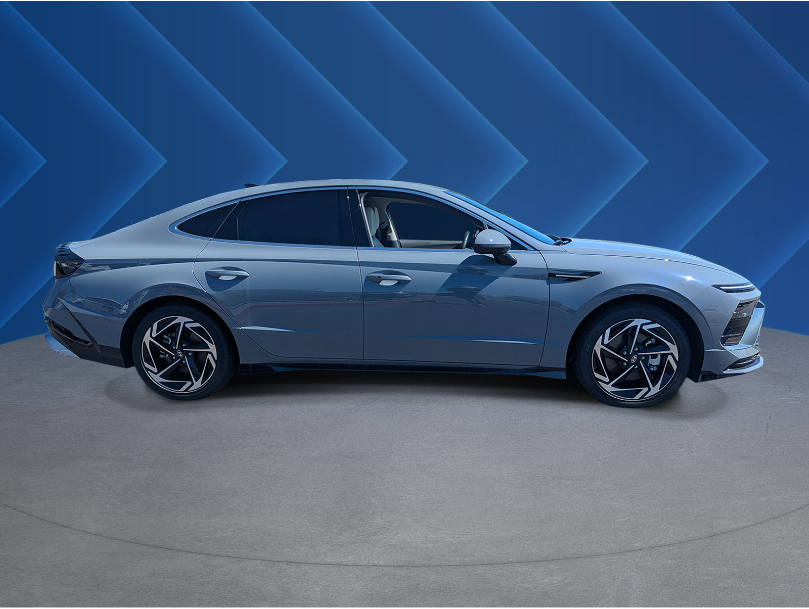 New 2026 Hyundai Sonata SEL FWD image 2