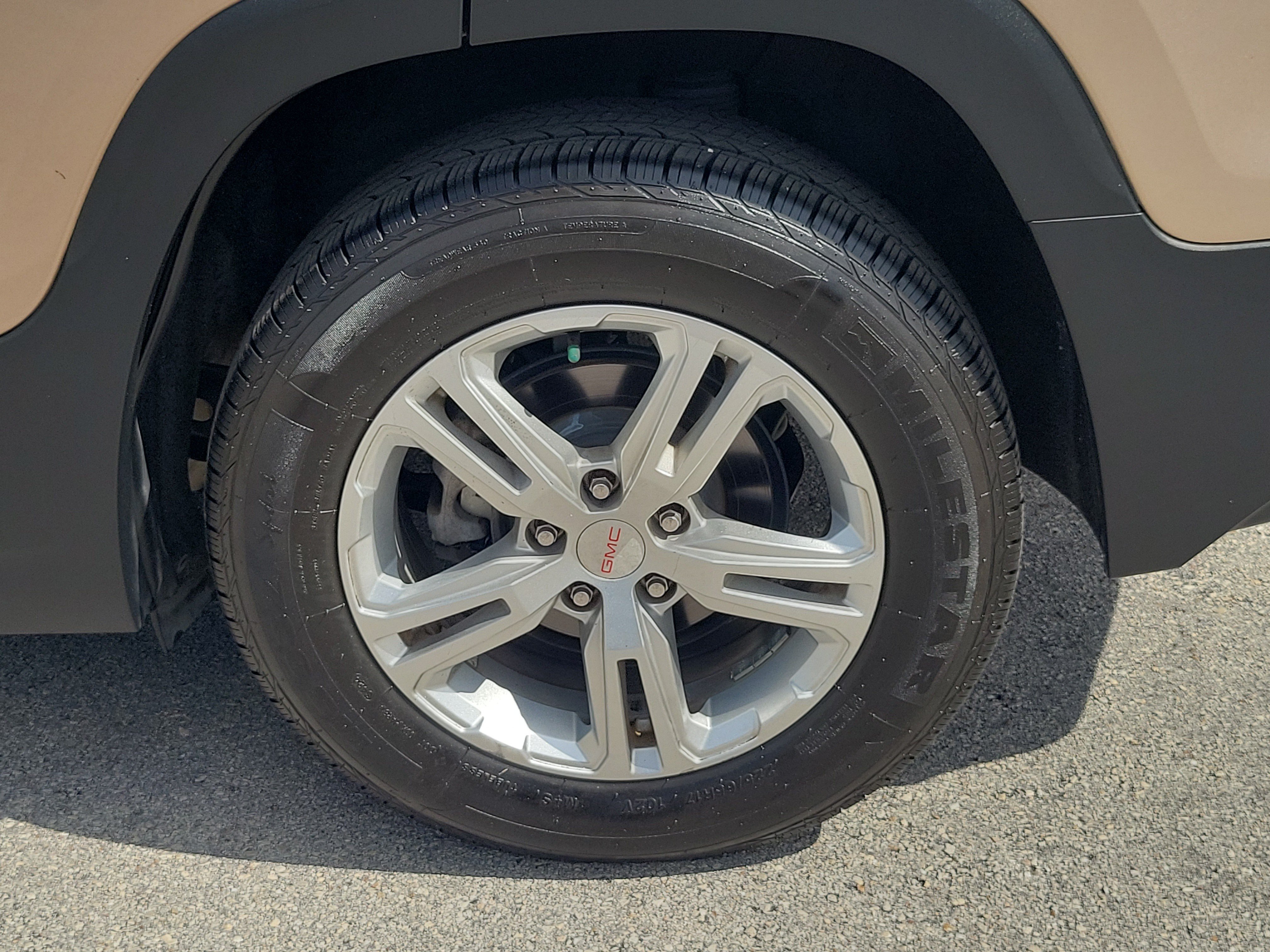 Used 2018 GMC Terrain SLE FWD image 25