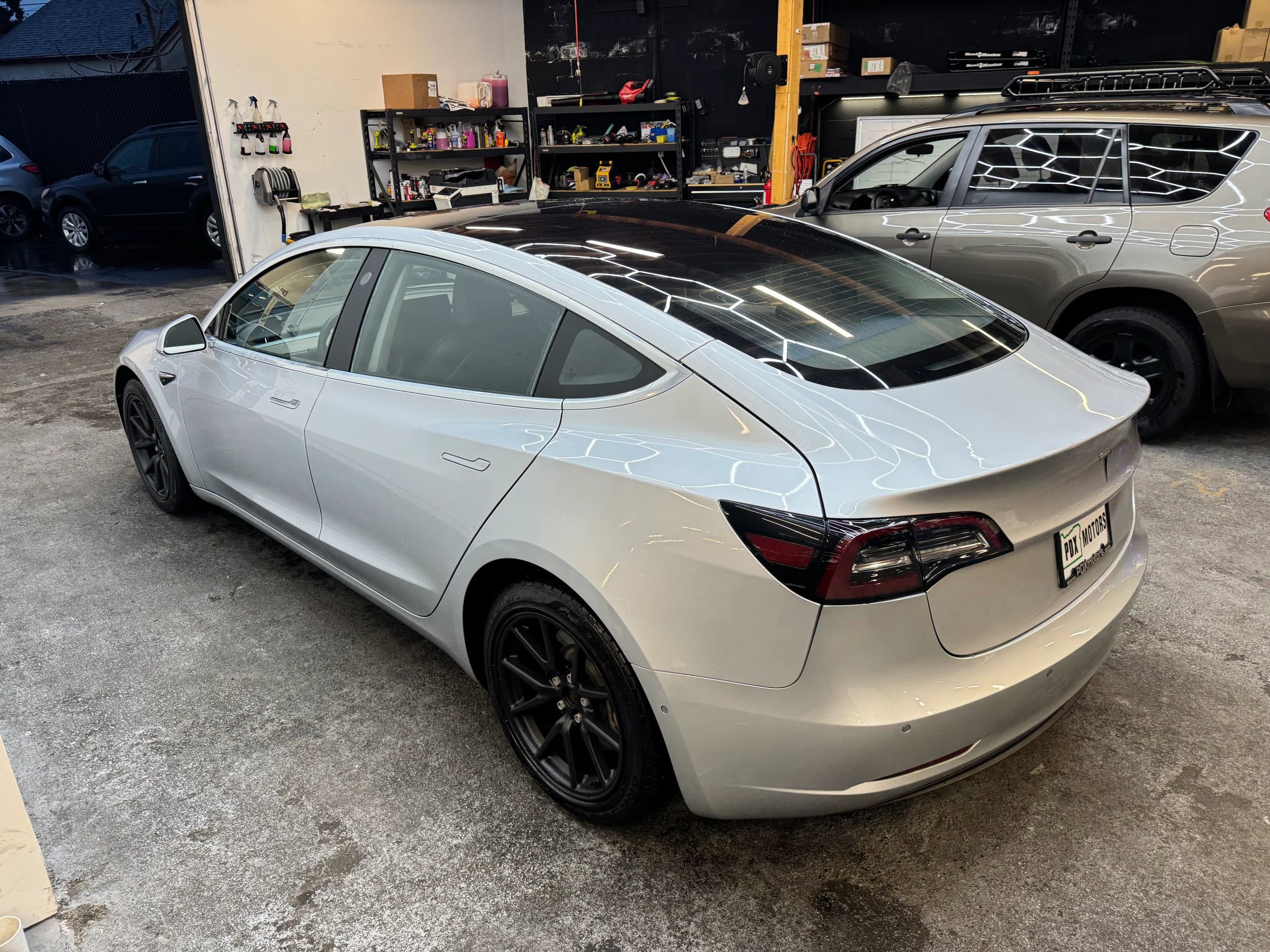 Used 2018 Tesla Model 3 Long Range image 6