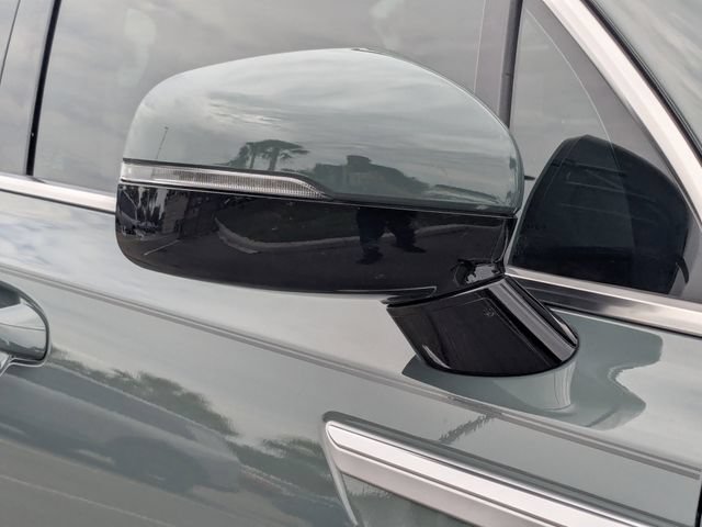 Certified 2025 Kia Sorento EX w/ EX Panoramic Sunroof Package FWD image 13