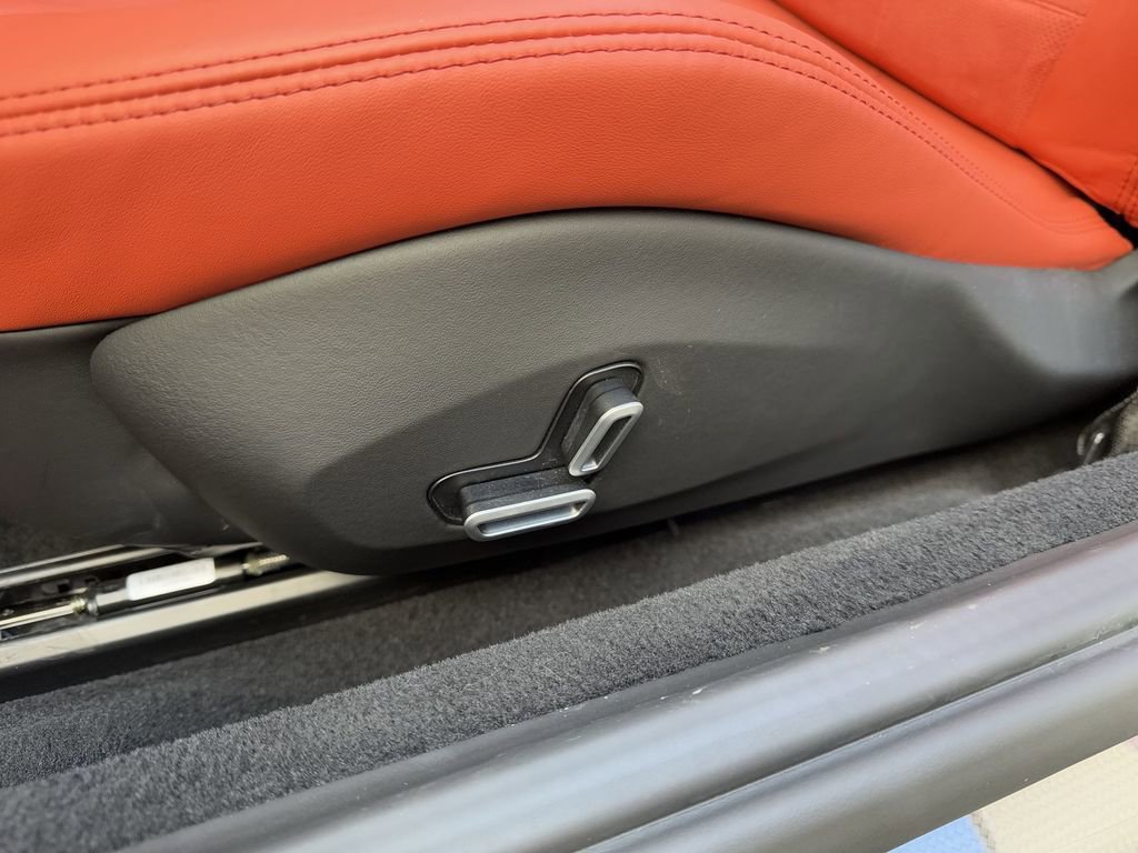 Used 2025 Ferrari Roma Spider image 12