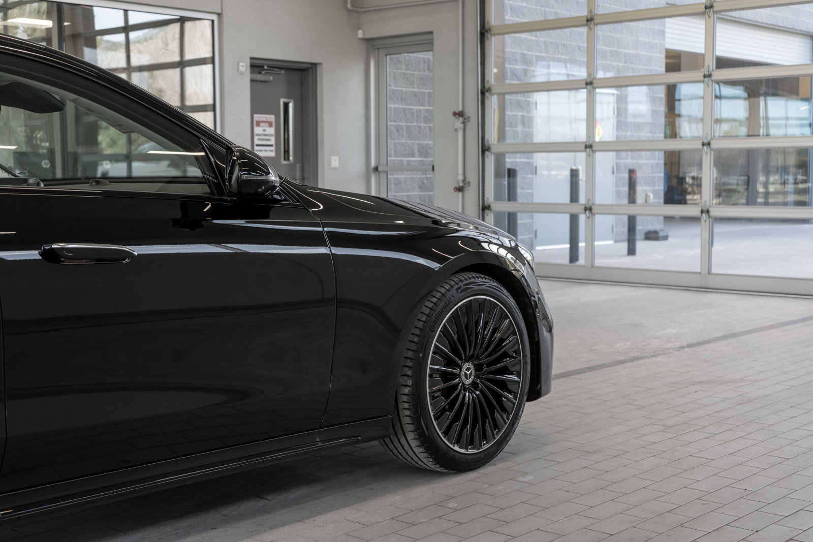 New 2026 Mercedes-Benz E 450 4MATIC Sedan image 30