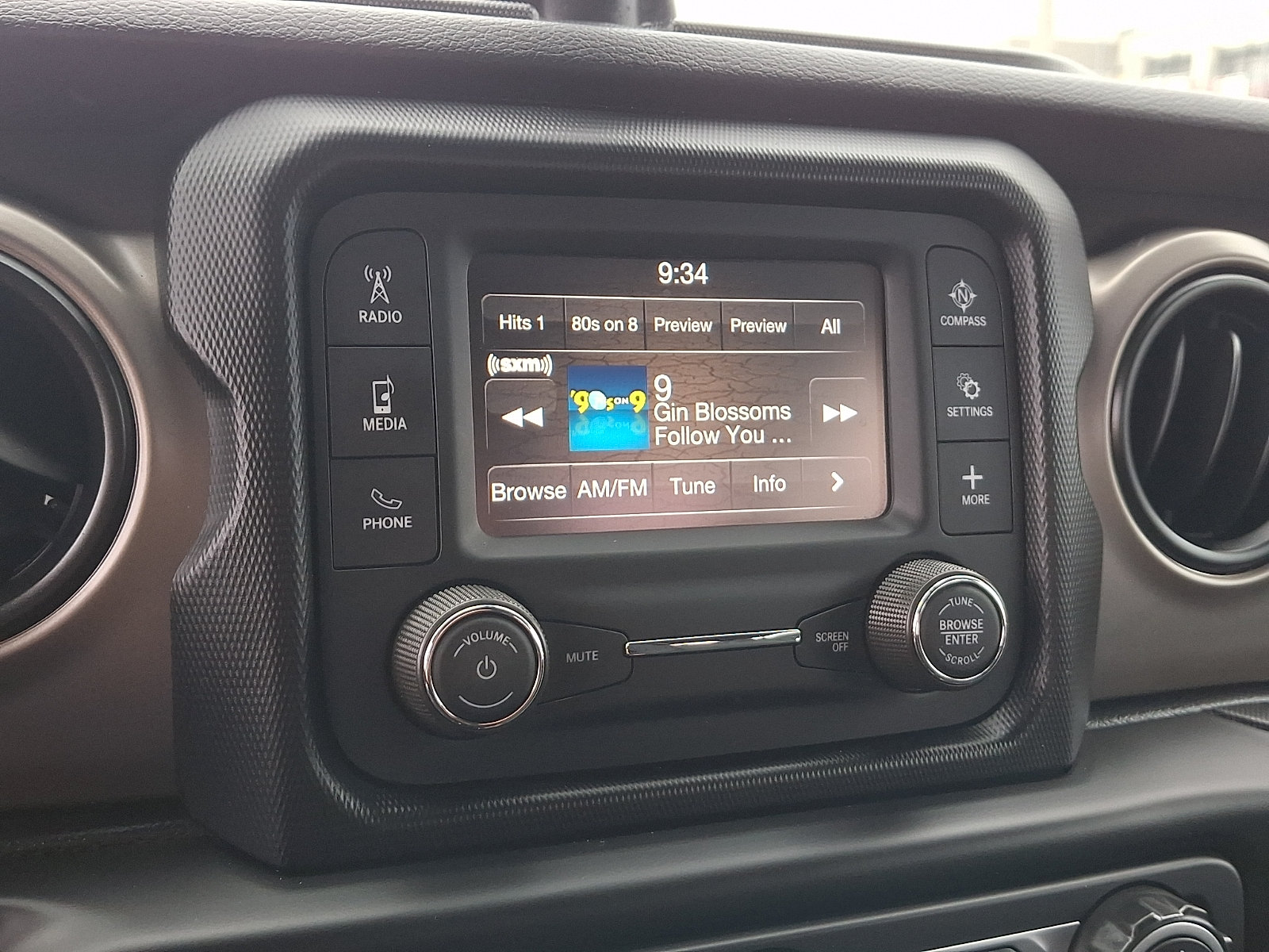 Used 2020 Jeep Wrangler Unlimited Sport AWD/4WD image 16