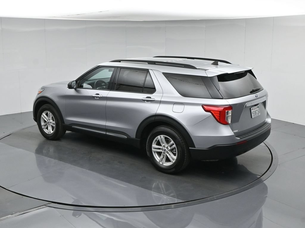 Certified 2022 Ford Explorer XLT RWD image 59
