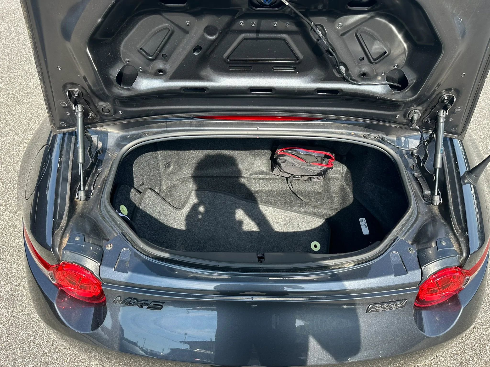 Used 2016 MAZDA MX-5 Miata Club image 14