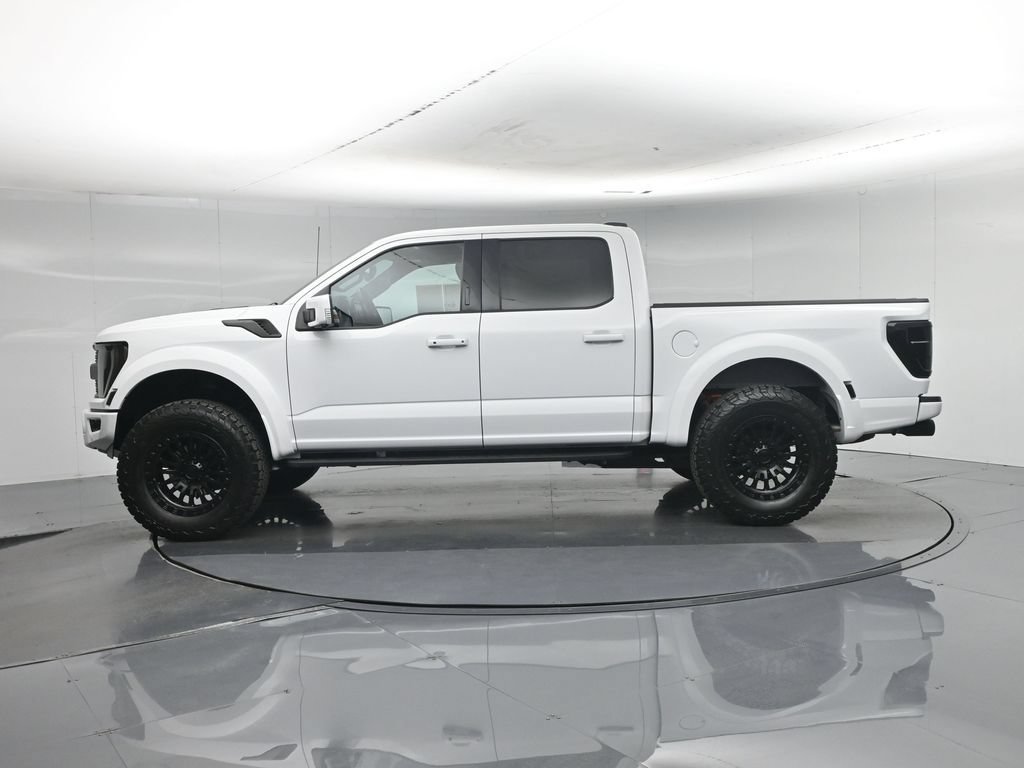 Used 2022 Ford F150 Raptor w/ Equipment Group 801A High AWD/4WD image 31