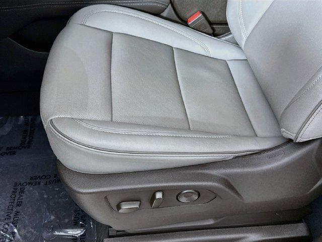 Used 2026 GMC Yukon XL Elevation w/ Elevation Premium Package AWD/4WD image 20
