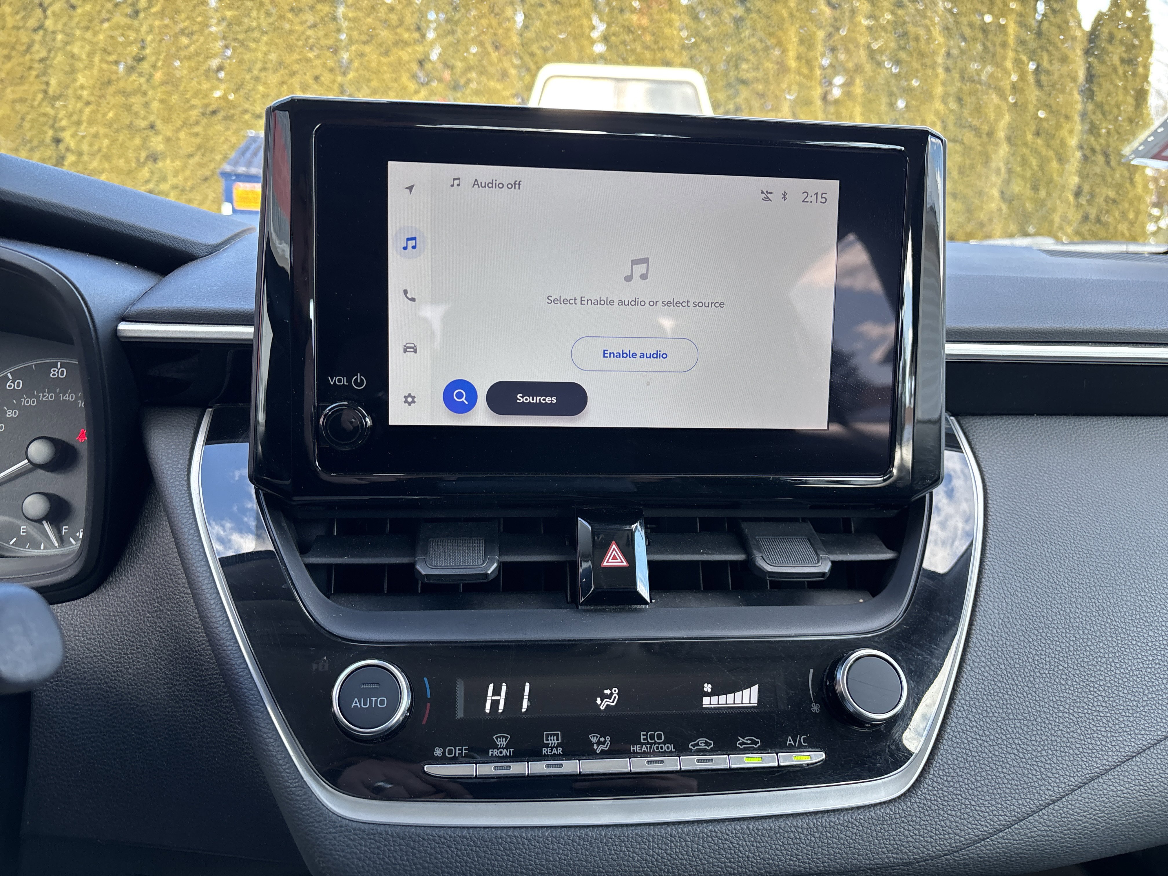 Certified 2024 Toyota Corolla LE image 27