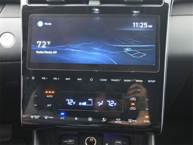 Used 2022 Hyundai Tucson Limited image 3