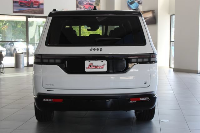 New 2026 Jeep Grand Wagoneer 4WD image 4