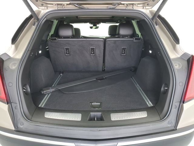 Used 2023 Cadillac XT5 Premium Luxury w/ Technology Package image 11