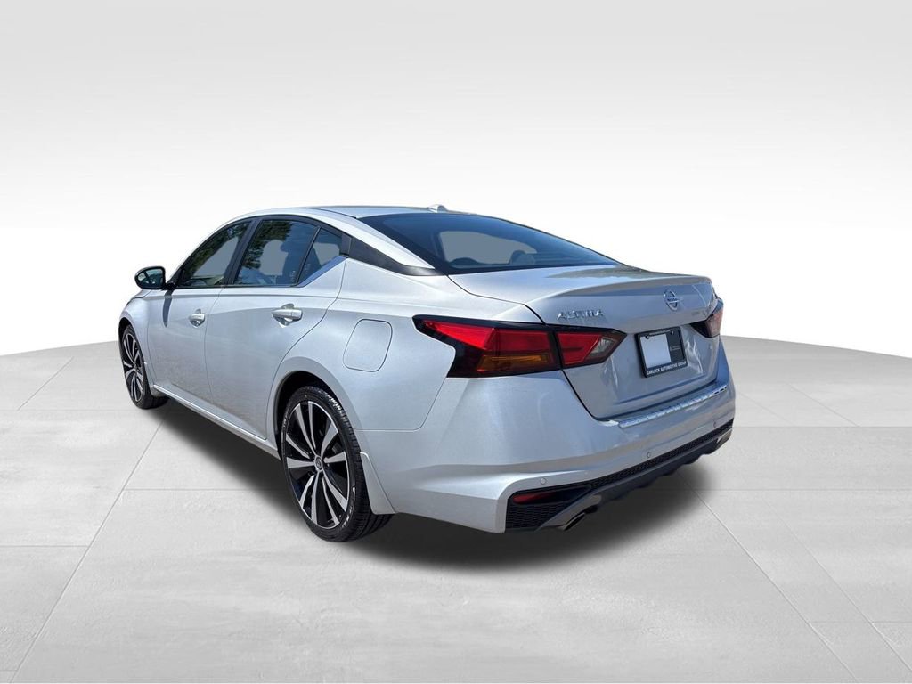 Used 2022 Nissan Altima 2.5 SR image 5