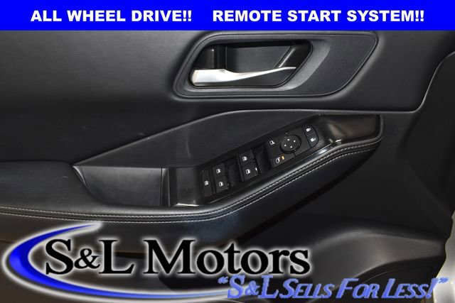 Used 2025 Nissan Rogue SV AWD/4WD image 28