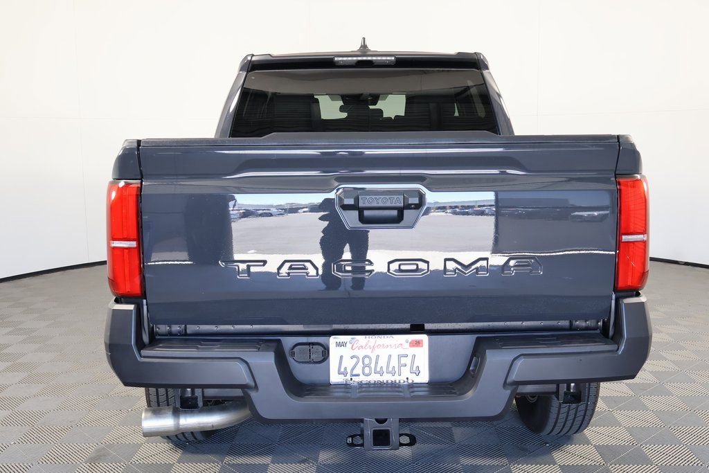 Used 2025 Toyota Tacoma SR RWD image 5
