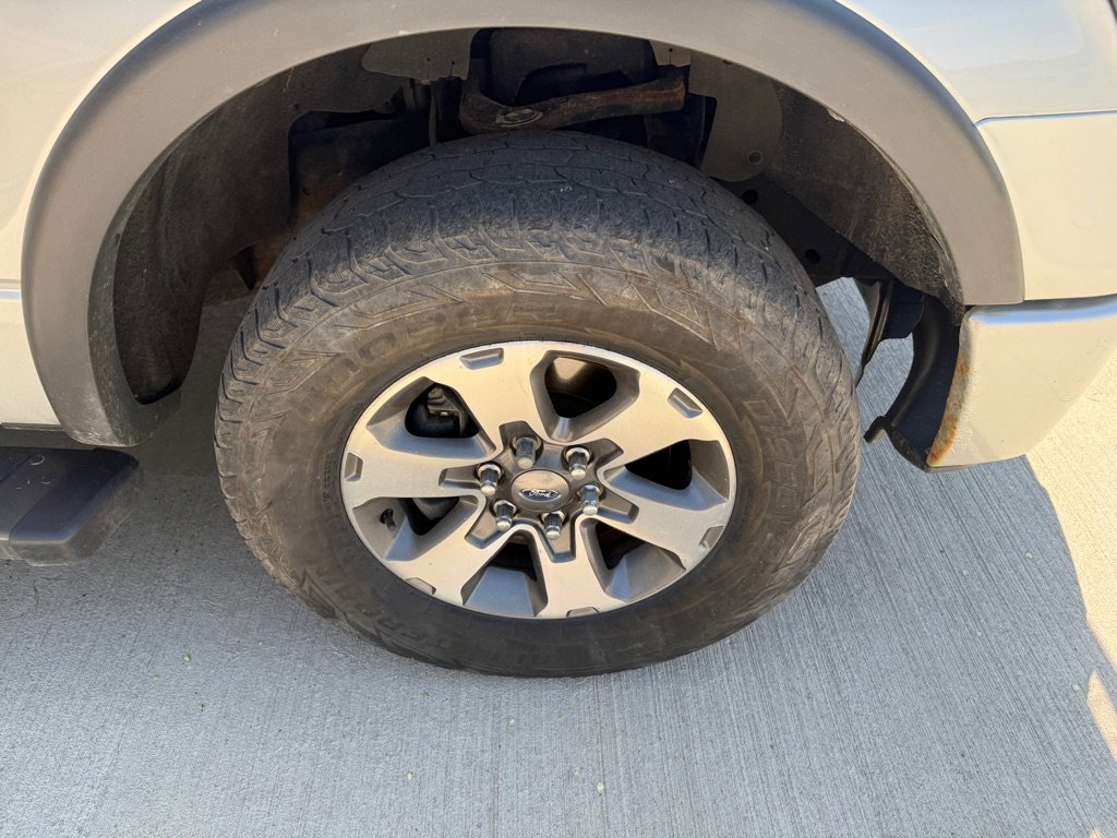 Used 2014 Ford F150 FX4 w/ Equipment Group 402A Luxury AWD/4WD image 51