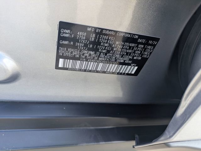 Used 2025 Subaru Outback Premium image 28