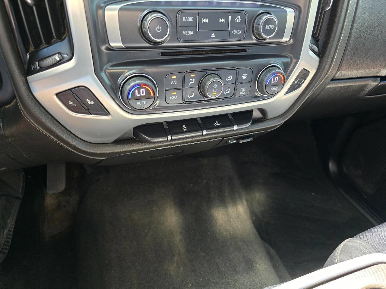 Used 2017 GMC Sierra 1500 SLE w/ SLE Value Package image 16
