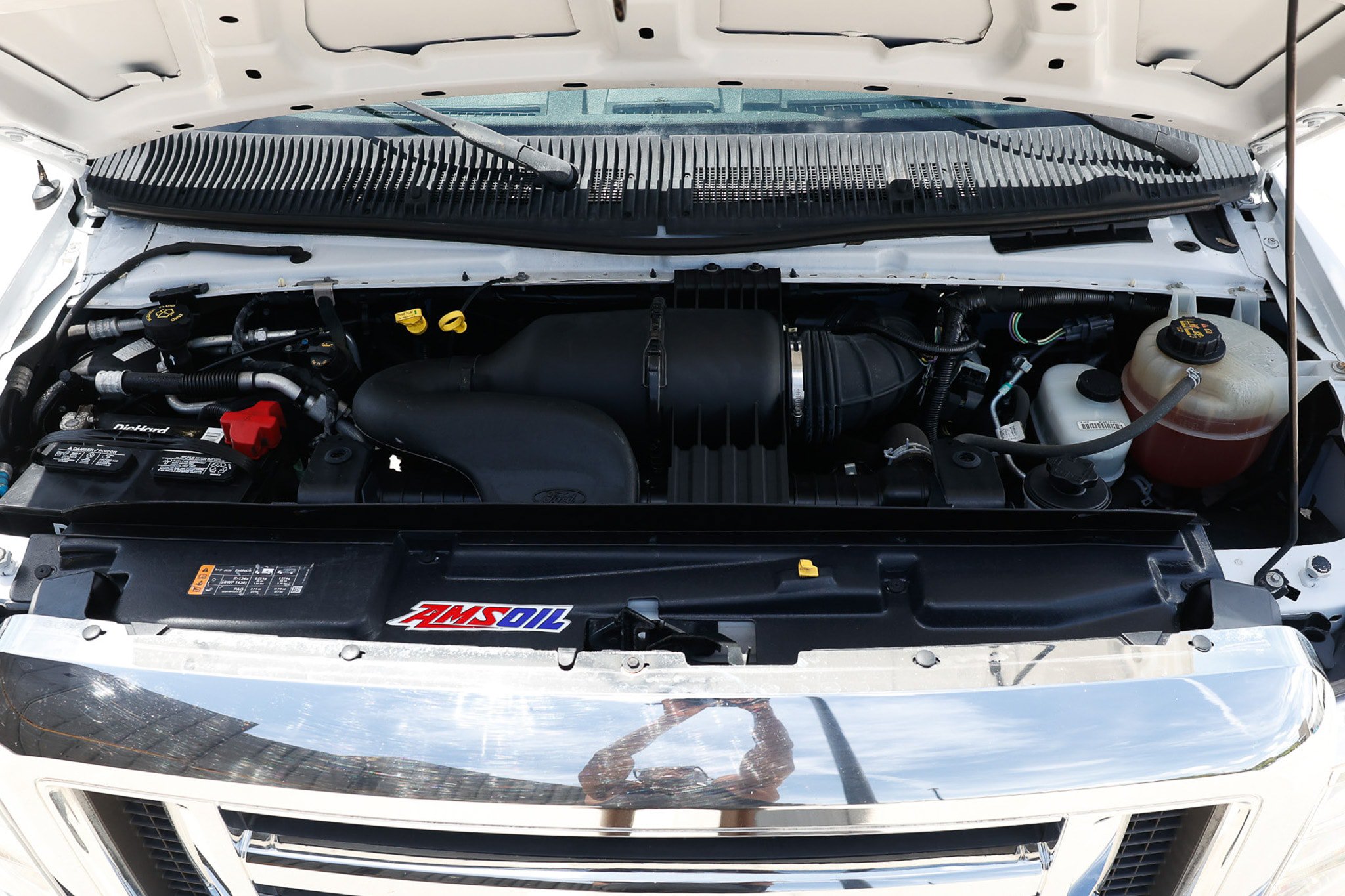 Used 2018 Ford E-350 and Econoline 350 Super Duty RWD image 22