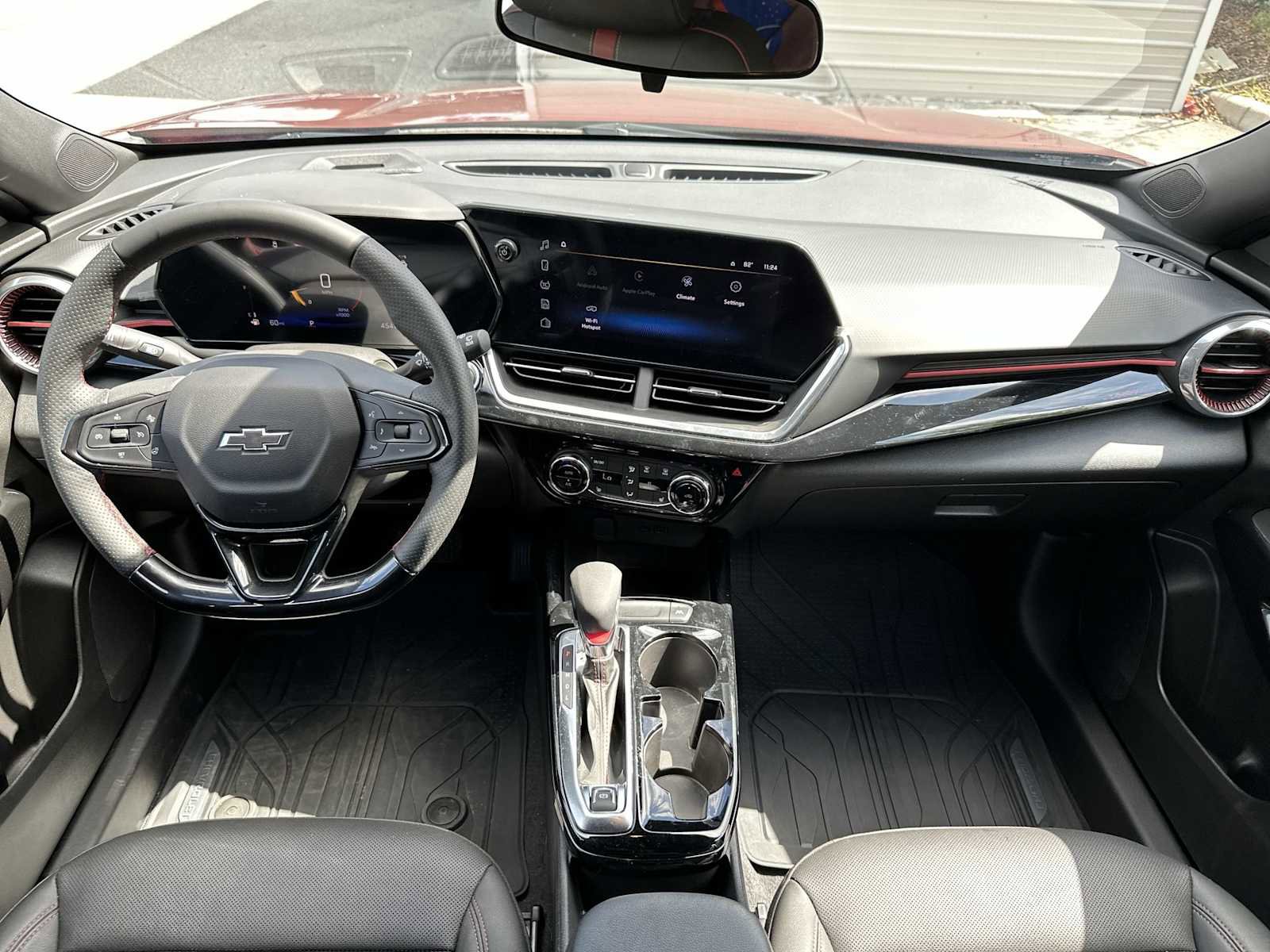 Certified 2025 Chevrolet Trax RS w/ Driver Confidence Package FWD image 15