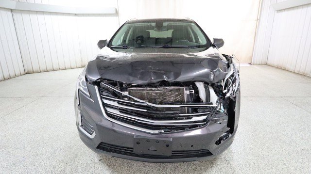 Used 2017 Cadillac XT5 Luxury w/ Driver Awareness Package image 7