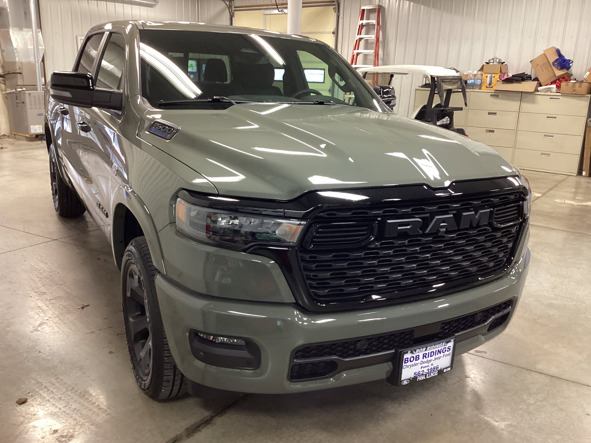 New 2026 RAM 1500 4x4 Crew Cab image 8