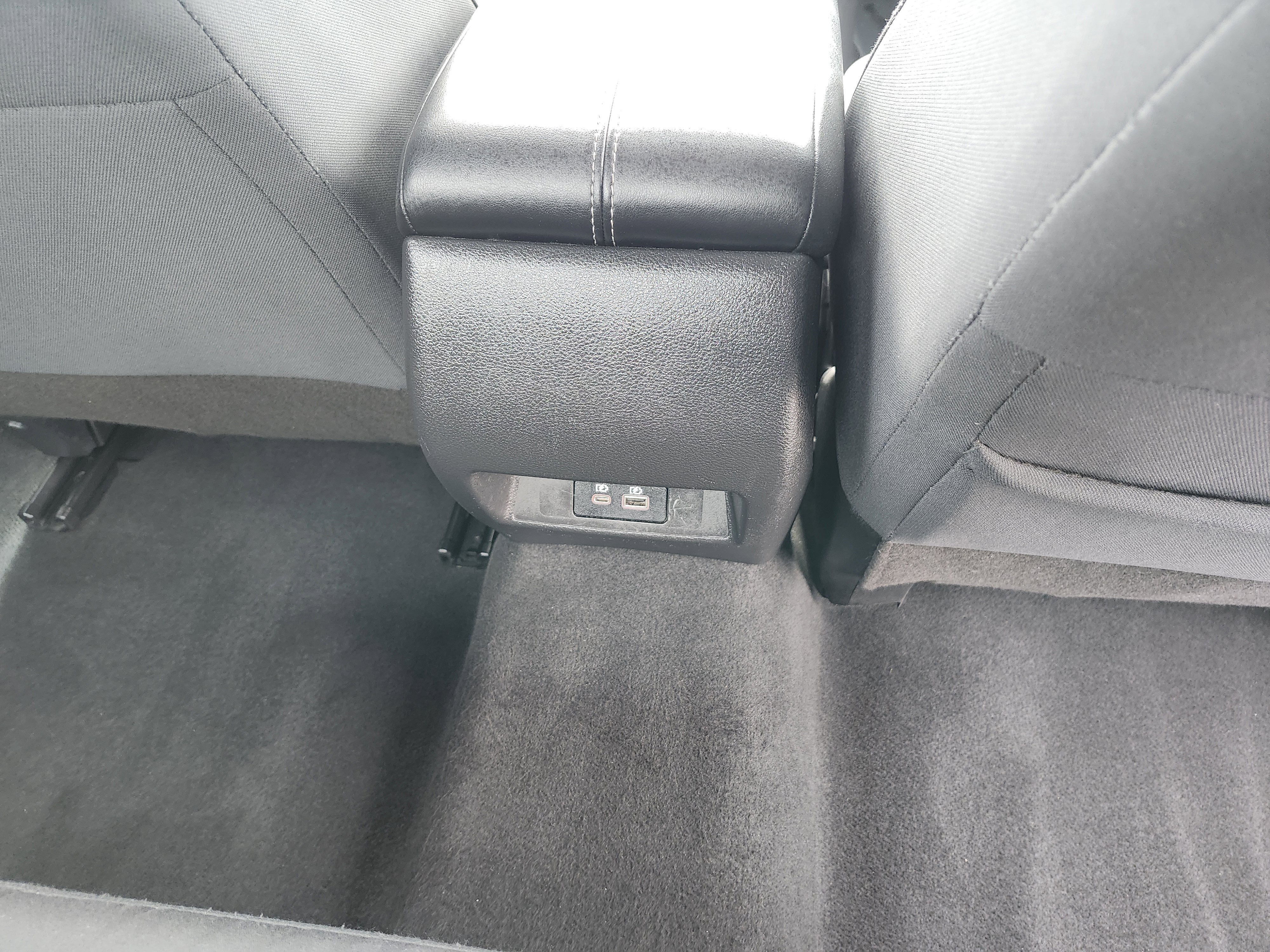 Used 2024 Nissan Altima 2.5 SV FWD image 20