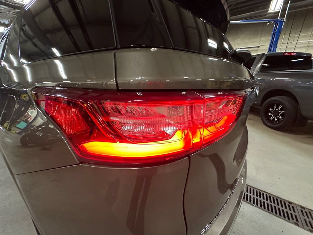Certified 2020 Chevrolet Traverse High Country w/ LPO, Floor Liner Package AWD/4WD image 31