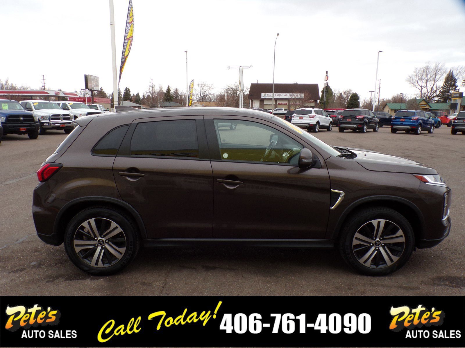 Used 2020 Mitsubishi Outlander Sport SE AWD/4WD image 5