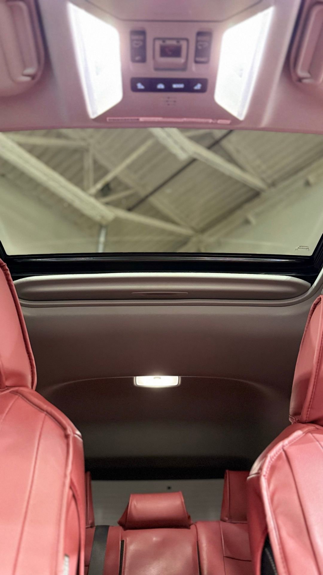 Used 2025 Toyota RAV4 XLE w/ Convenience Package image 82