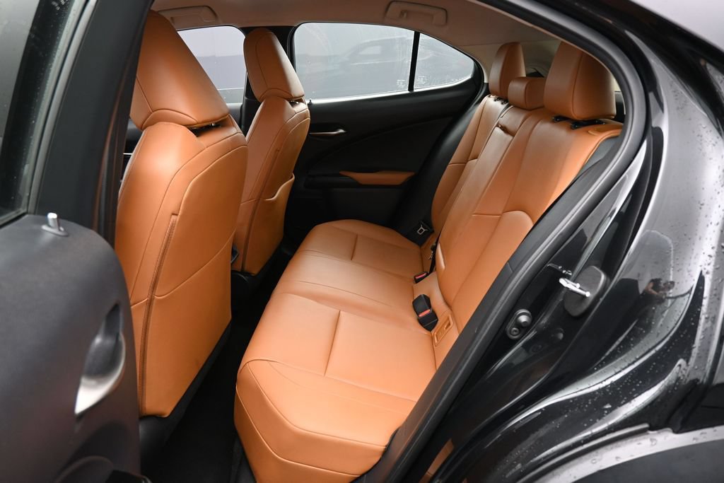 Used 2021 Lexus UX 200 w/ Accessory Package (Z2) FWD image 24