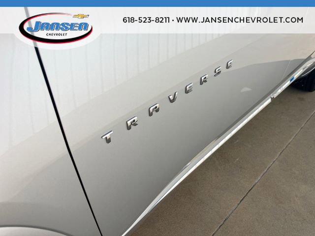 Used 2022 Chevrolet Traverse Premier FWD image 32