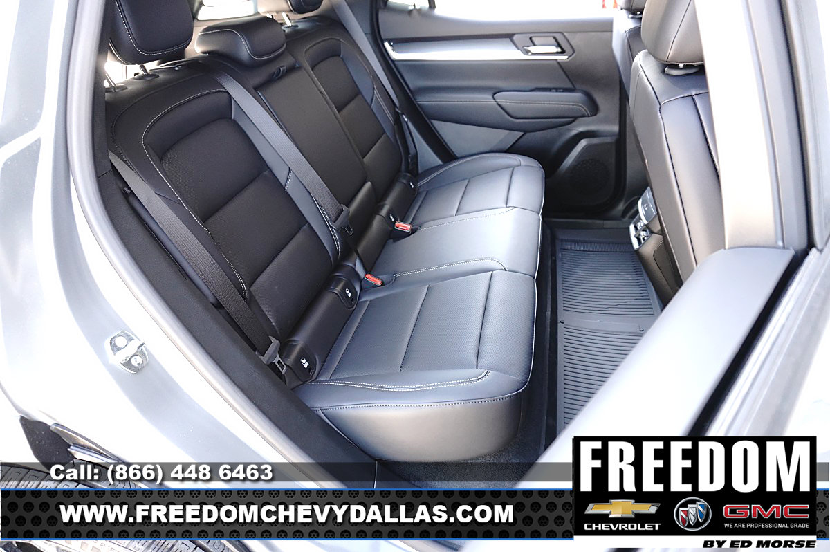 New 2027 GMC Terrain Elevation w/ Elevation Premium Package FWD image 15