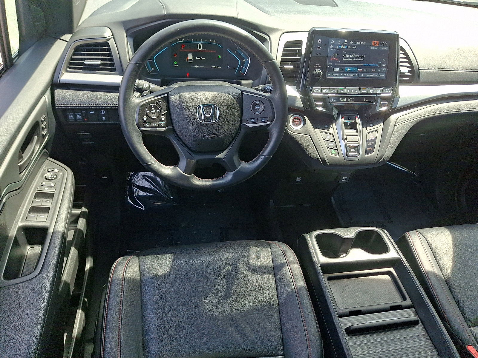 Used 2023 Honda Odyssey Sport image 12