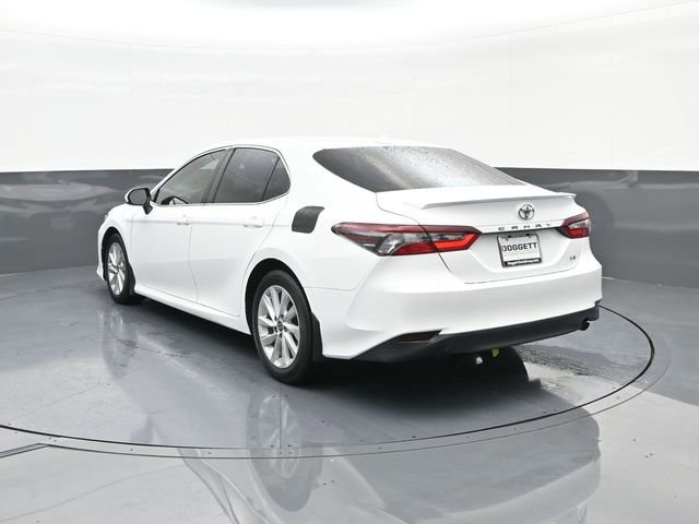 Used 2022 Toyota Camry LE FWD image 8