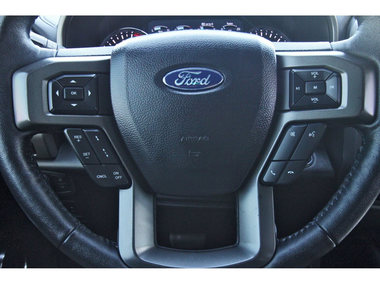 Used 2019 Ford Expedition XLT w/ Equipment Group 202A image 18